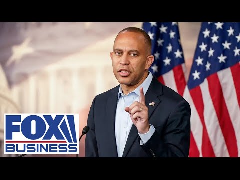 Hakeem Jeffries holds presser as government shutdown drags on