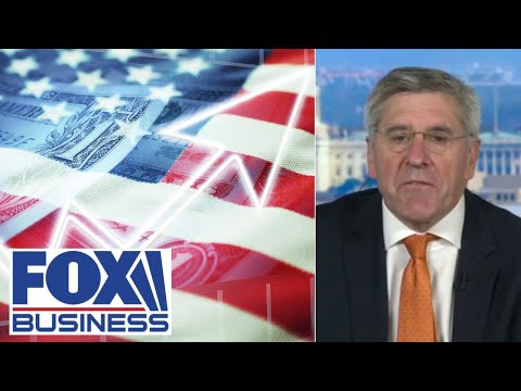 2026 will be a ‘VERY GOOD YEAR’ for American middle-class finances, economist forecasts