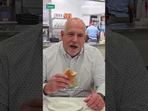 Watch Costco’s CEO taste the company’s signature $1.50 hot dog. 🌭