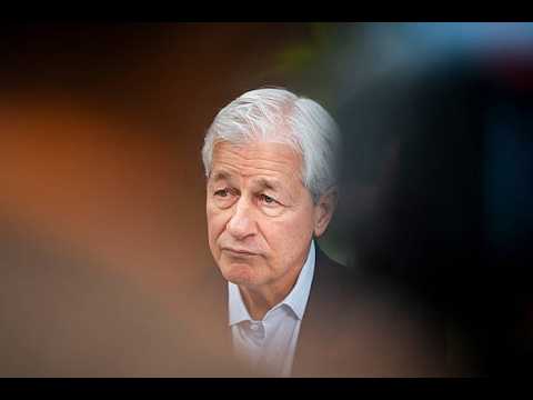 Dimon Says JPMorgan Could Spend $20 Billion on Deals