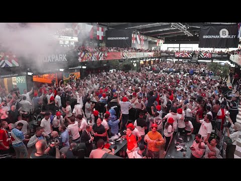 Fans Sit at Center of World Cup | Sports City