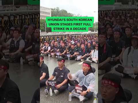Hyundai union stages first full strike in a decade