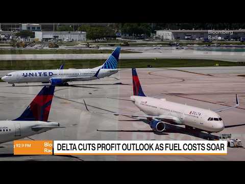 Delta Cuts Profit Outlook as Surging Fuel Costs Tighten Grip